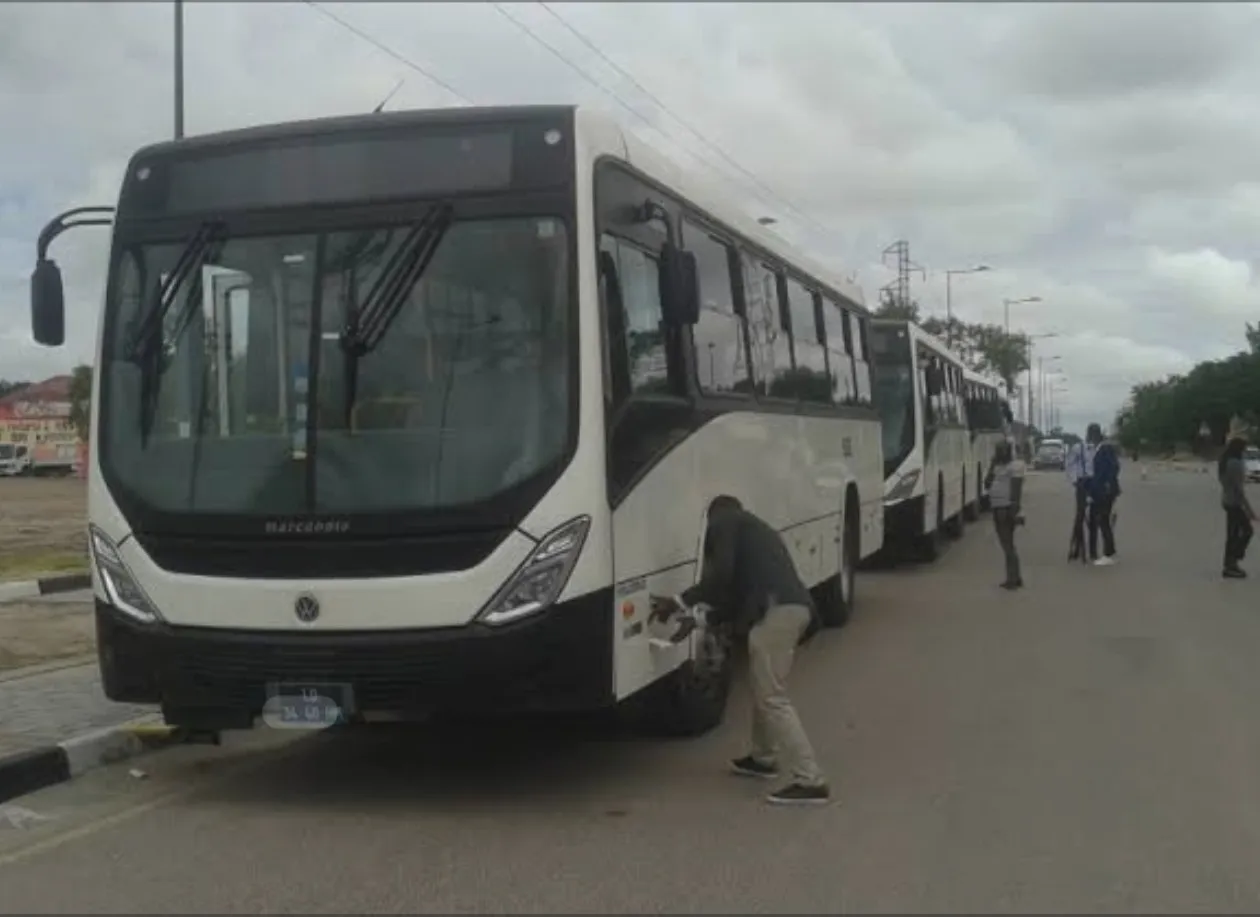 Motoristas falam em vias “abandonadas” no percurso Cunene–Luanda