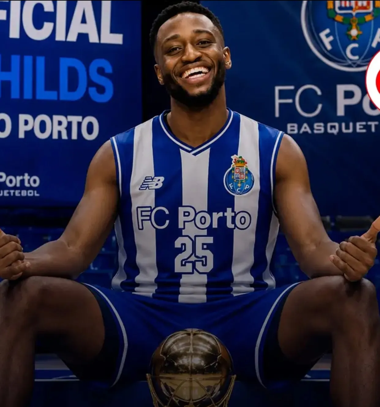Childe Dundão troca Petro de Luanda pelo FC Porto e inicia desafio na Europa
