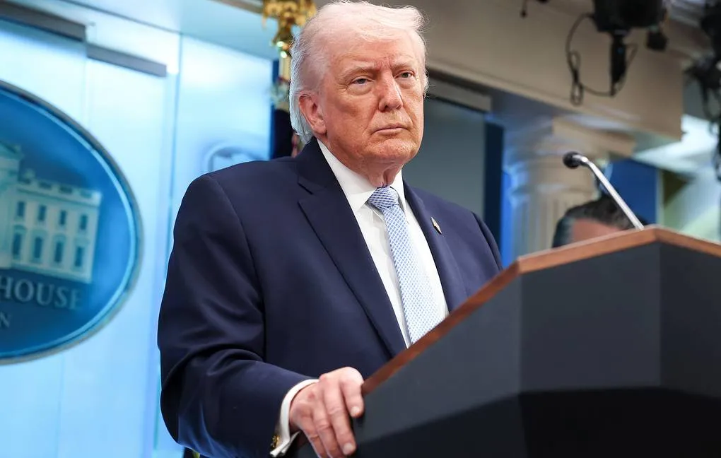 Advogados de Trump tentaram travar fase de recolha de provas em processo de 10 mil milhões de dólares contra a BBC