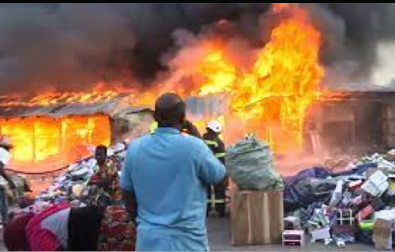 RDC: Incêndio durante festa de casamento mata 22 pessoas em Kinshasa