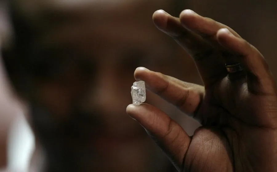 Angola arrecada mais de USD 100 milhões com exportação de diamantes
