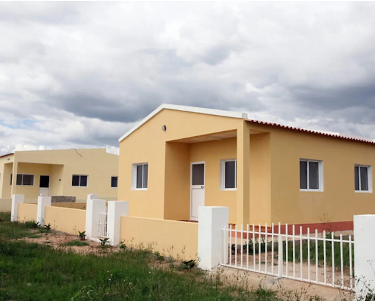 Governo inicia construção de casas para antigos combatentes em Angola