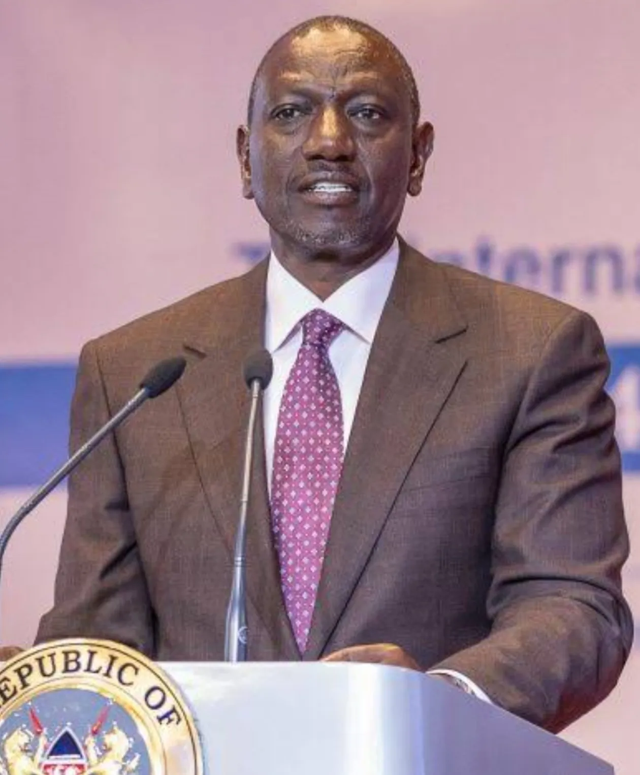 Presidente do Quénia defende reformas urgentes na União Africana