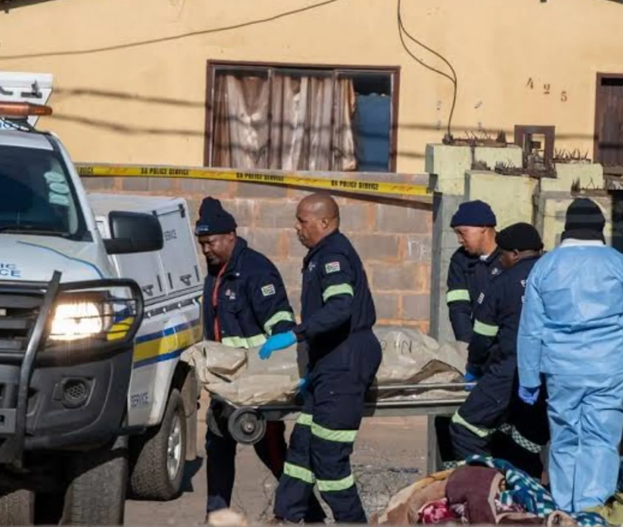 Tiroteio em KwaMakhutha, perto de Durban, mata 11 pessoas e fere outras 3 na África do Sul