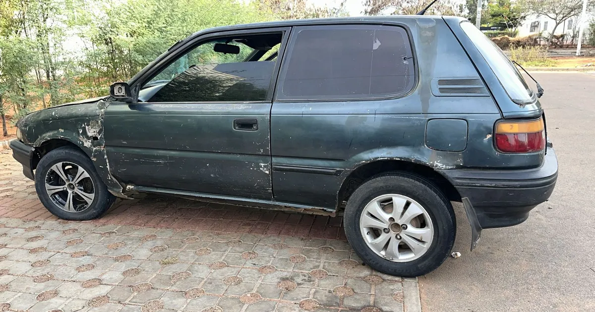Três crianças encontradas mortas no interior de uma viatura no Mulenvos