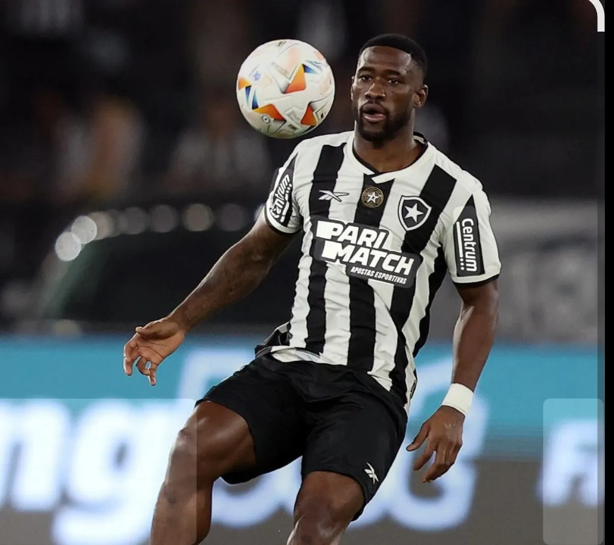 Central angolano volta à competição no clássico entre Botafogo e Fluminense