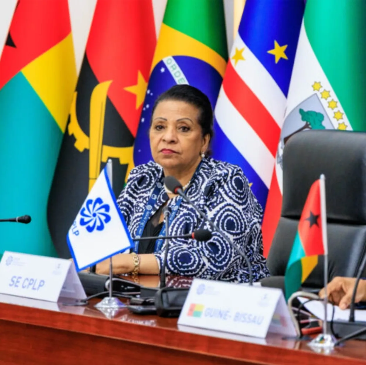 CPLP destaca valor global da língua portuguesa no 5 de maio