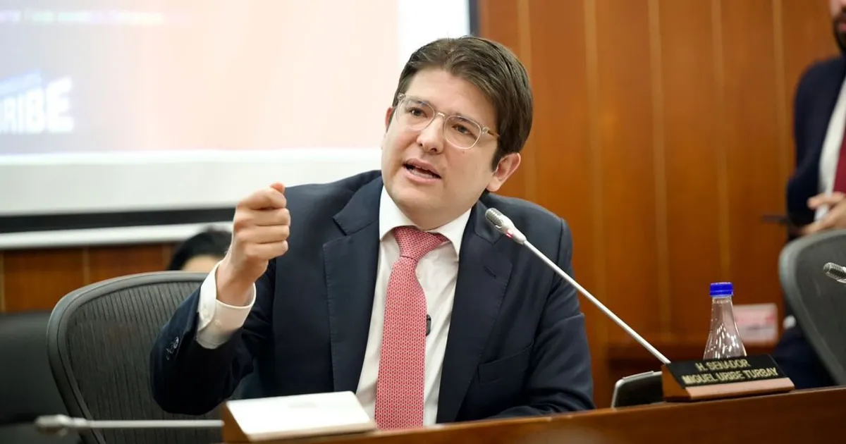 Morreu candidato presidencial colombiano ferido em atentado