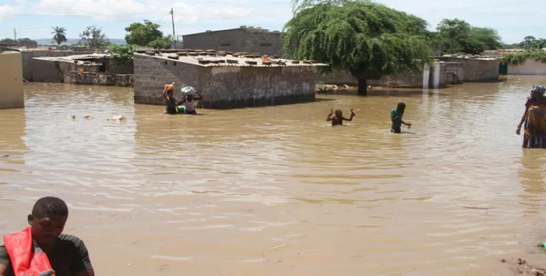 Chuvas matam 15 pessoas e deixam rasto de destruição em Angola