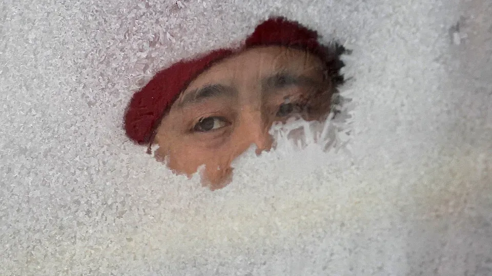 China suspende aulas e emite vários alertas após vaga de frio extremo