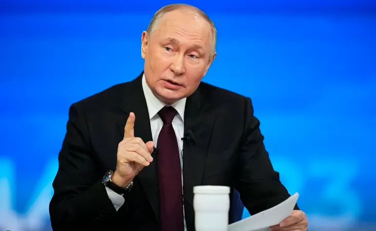 “Rússia enfrenta dificuldades no abastecimento de combustível”, admite Putin