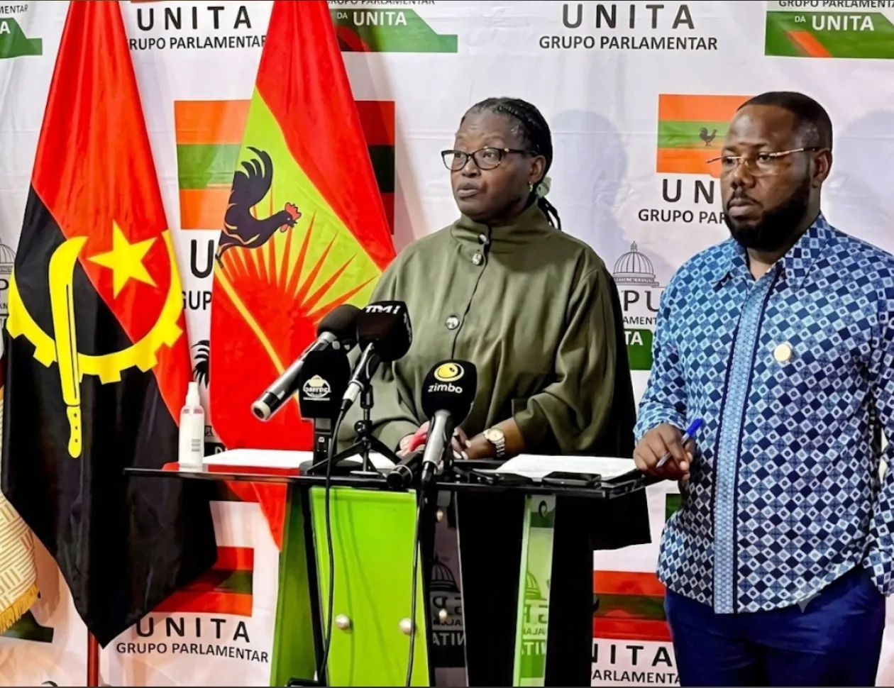 Oposição exige debate parlamentar sobre sobrelotação e prisão preventiva em Angola