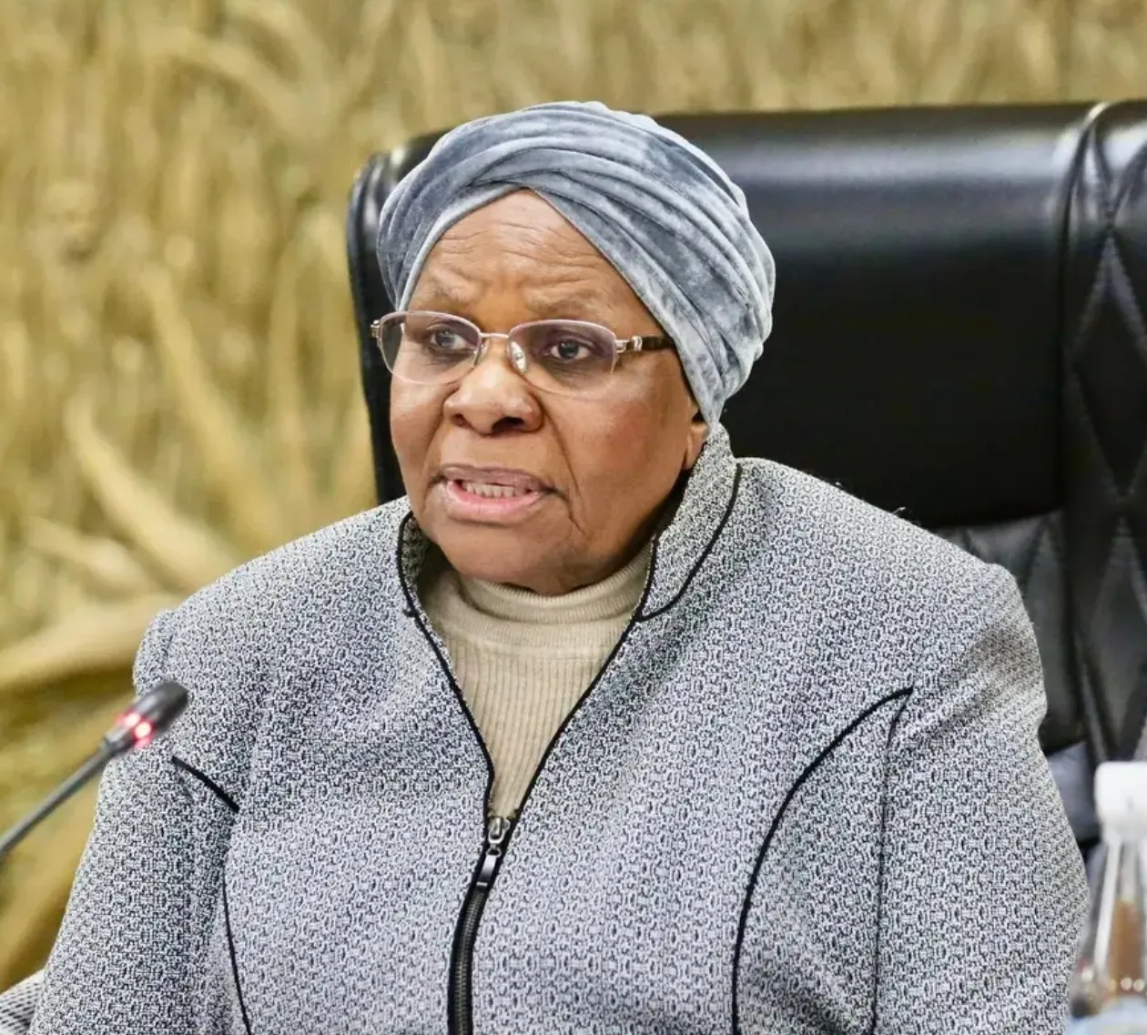 Netumbo Nandi-Ndaitwah procura novos investimentos chineses para impulsionar economia namibiana