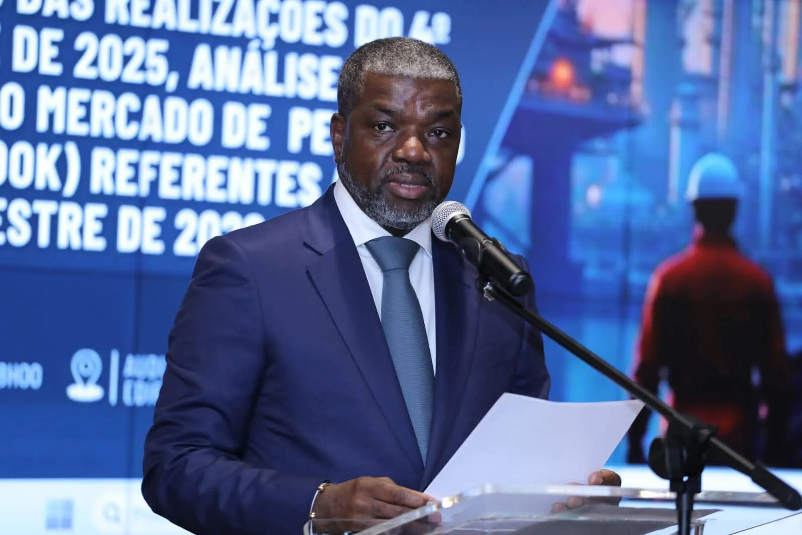 Receitas petrolíferas de Angola disparam no último trimestre de 2025