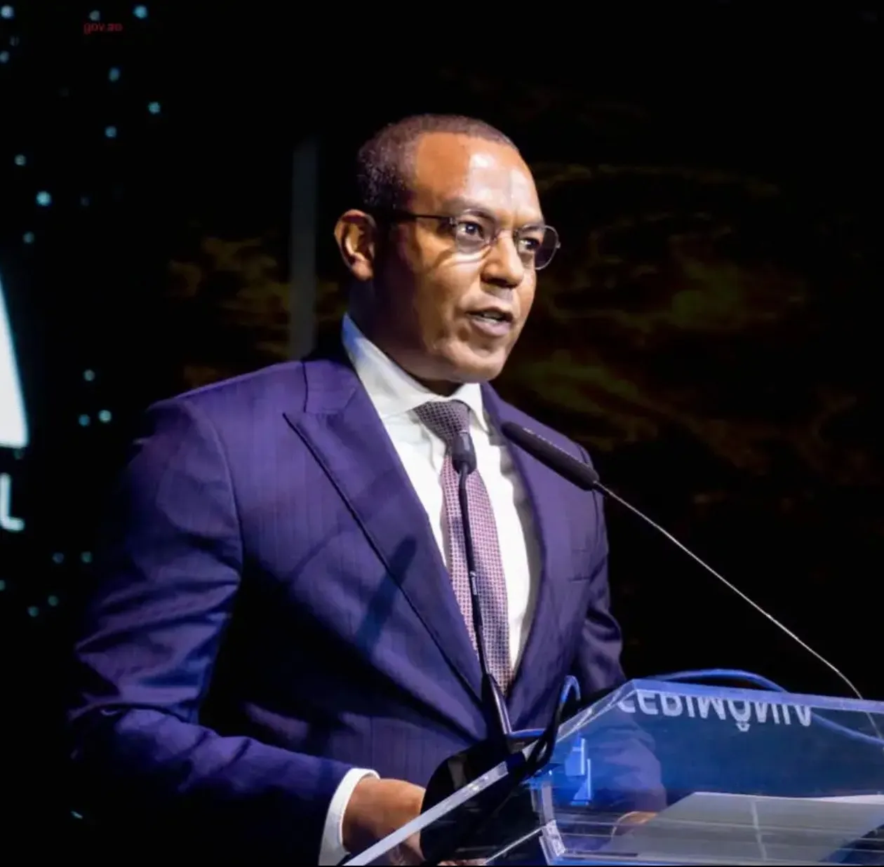 “Angola quer transformar crescimento económico em mais oportunidades para as famílias”, diz José Massano