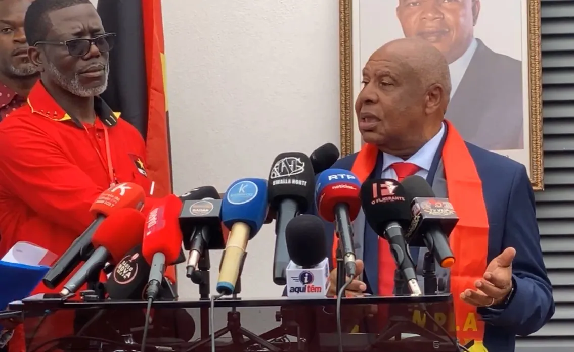 Higino Carneiro promete prosseguir luta pela liderança do MPLA
