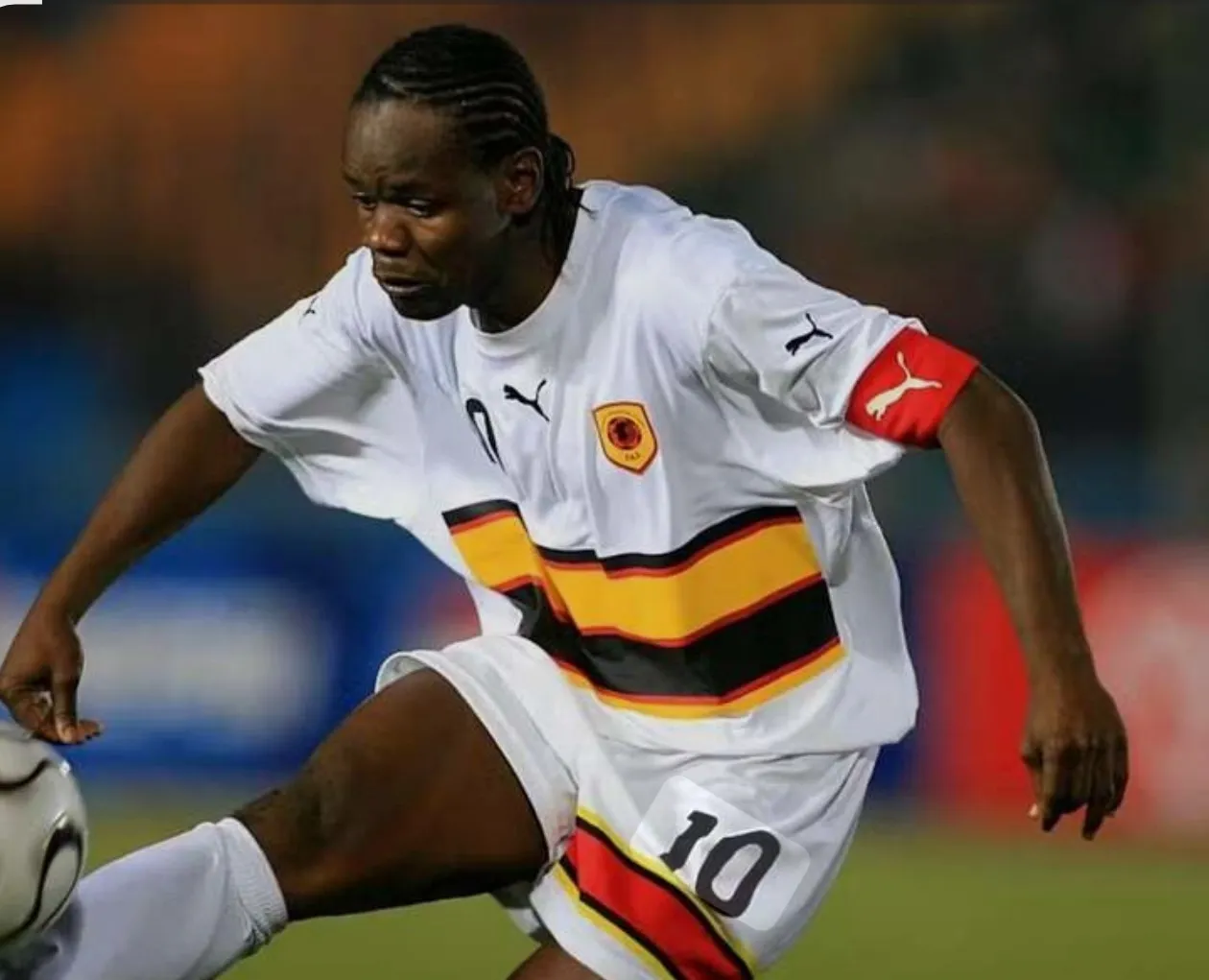 Ex-jogador denuncia “mentira” sobre partidas de Angola no Dubai