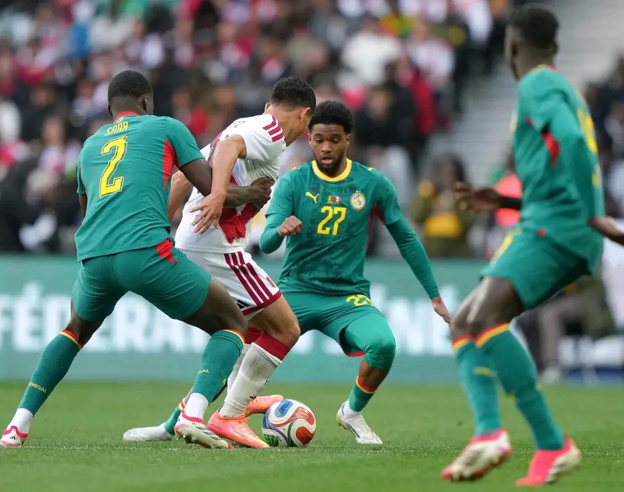 Campeões africanos batem Perú e confirmam consistência internacional
