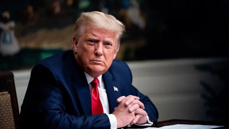 Trump eleva tarifas sobre importações para 15% após decisão do Supremo