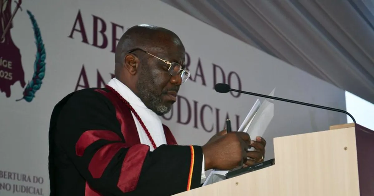 Saída de Leonardo: "É tempo de reformar a Justiça em Angola"