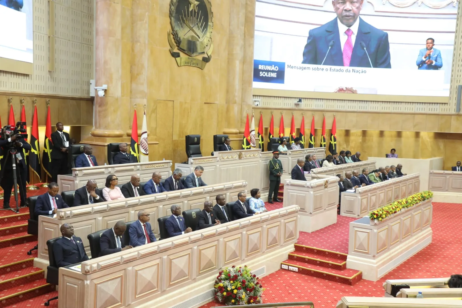 Angola sobe 16 posições no índice de participação digital da ONU