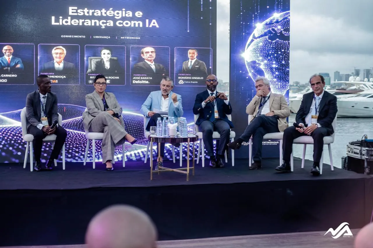 Empresários analisam impacto da inteligência artificial na gestão