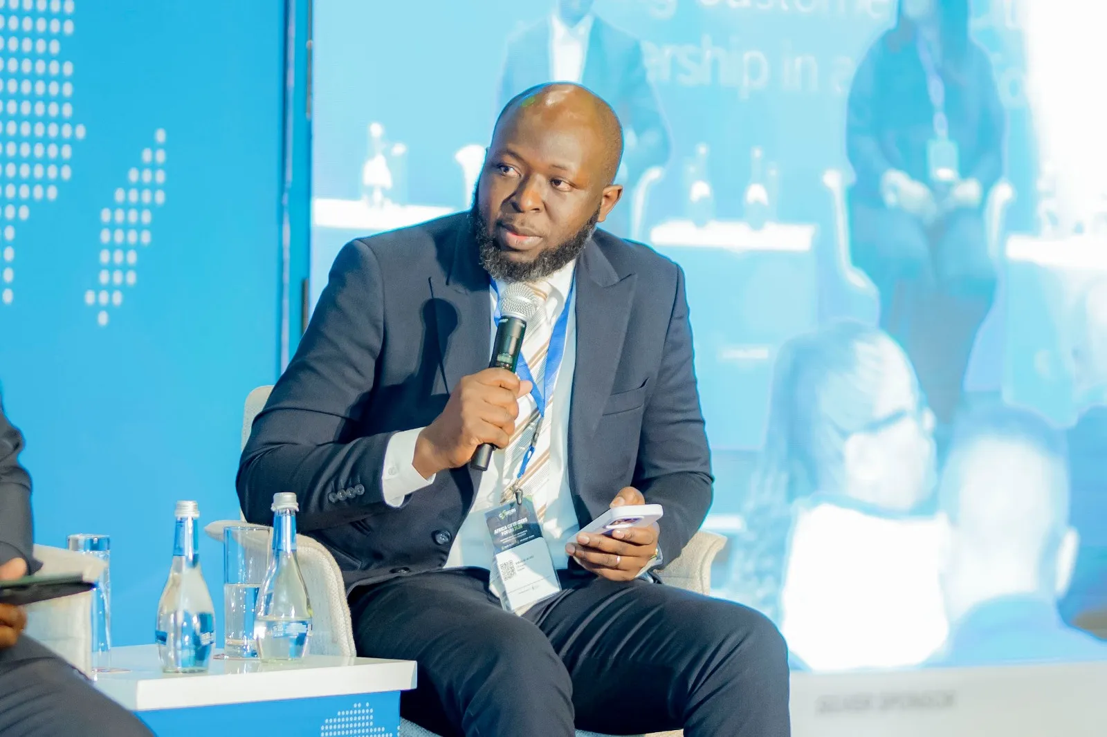 Angola leva debate sobre Inteligência Artificial e experiência do cliente a Kigali