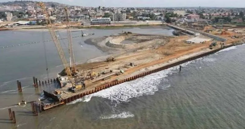 Três candidatos disputam gestão do terminal do Caio