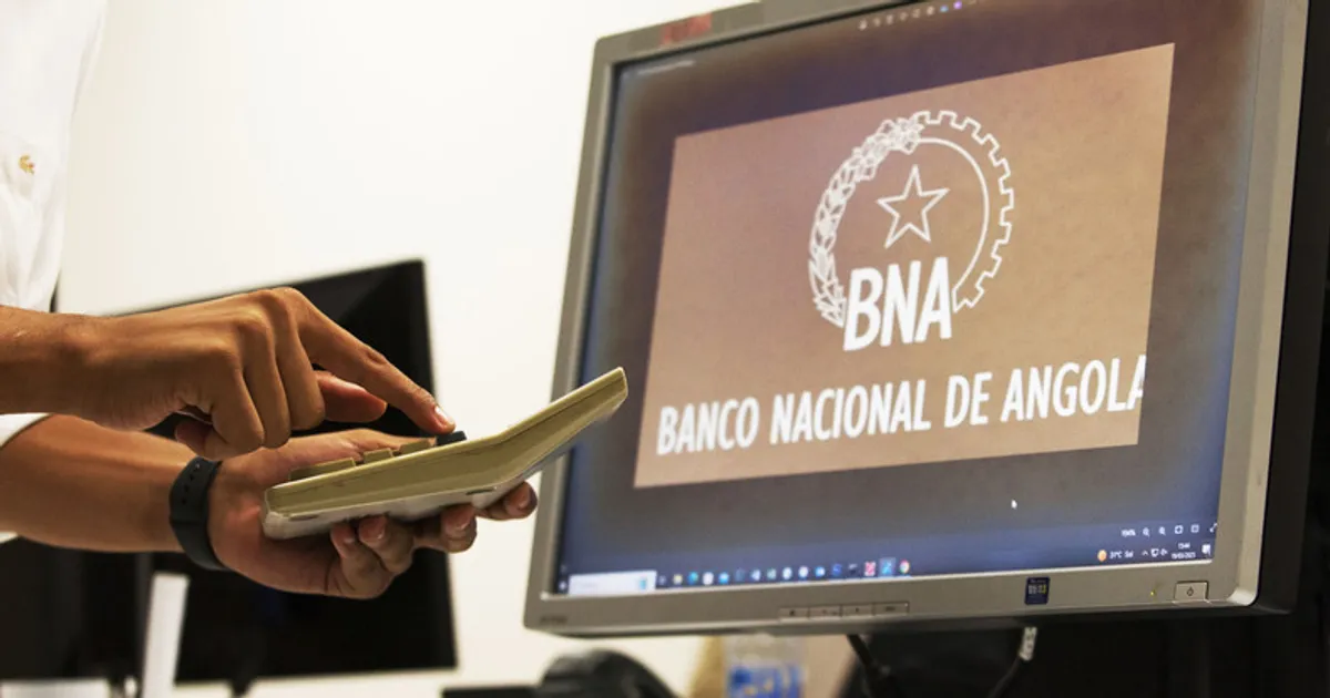 BNA reduz coeficiente de reservas obrigatórias para "libertar" liquidez na banca