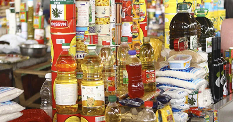 Preços de bens alimentares crescem 10,1% no informal e 4,1% no formal