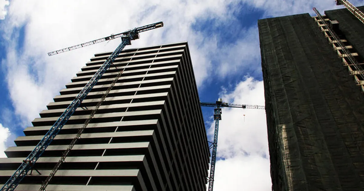 80% das obras no País estavam paralisadas no final do III trimestre
