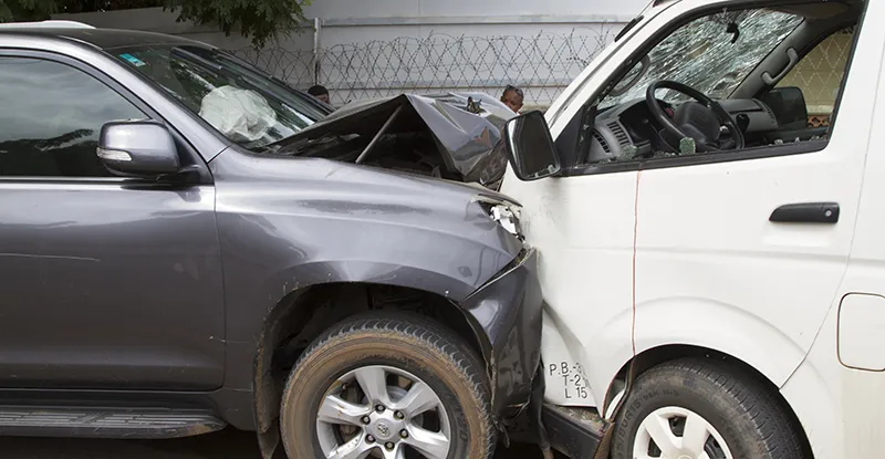 Apenas um terço dos automóveis cadastrados pela AGT têm seguro