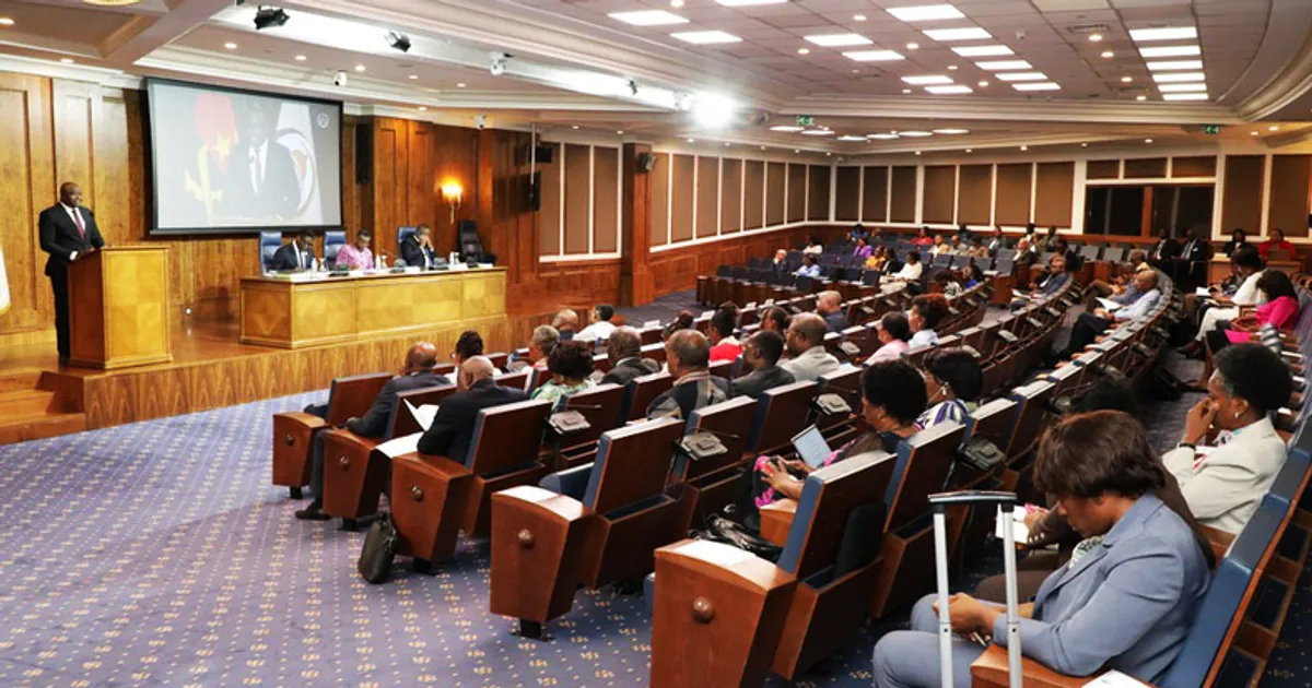Parlamento aprova alteração da Lei do Passaporte Angolano na especialidade e segue para votação final