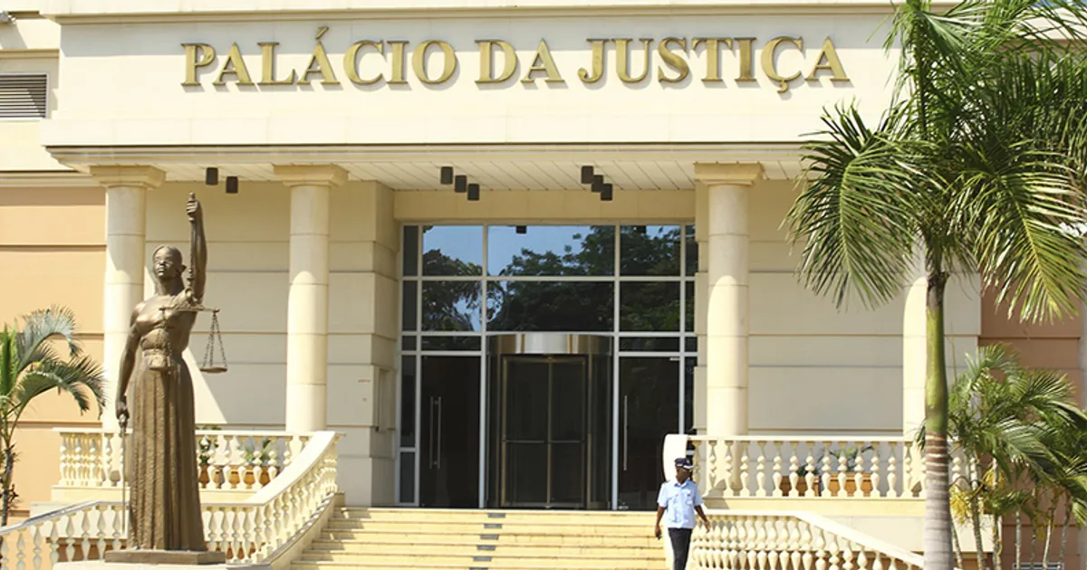 Auditor externo e conselho fiscal arrasam Cofre Geral da Justiça