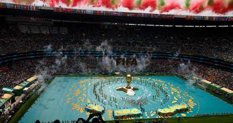 Mundial de futebol é uma máquina de fazer dinheiro