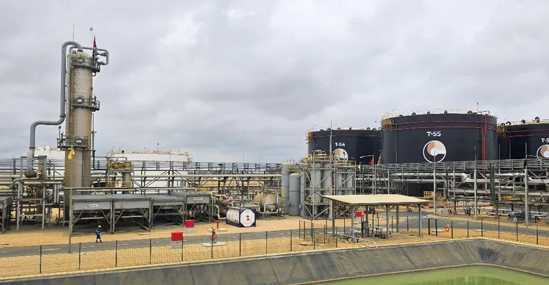 Refinaria de Cabinda não tem data para iniciar a venda de combustíveis
