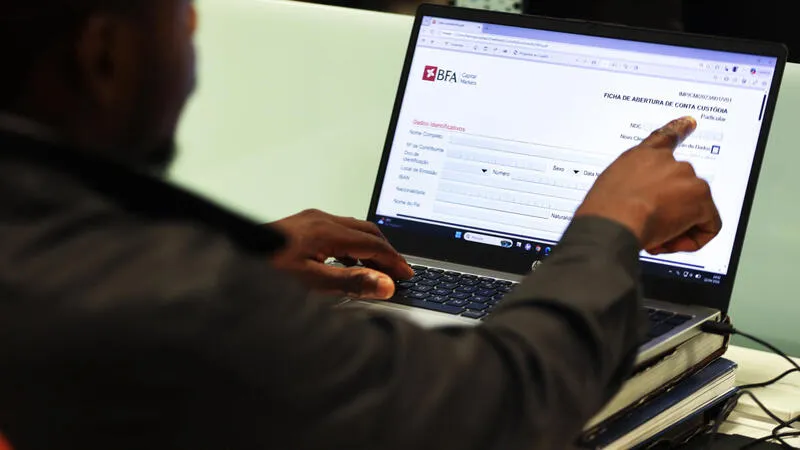 OPV do BFA fez disparar contas custódia em 73% para 12.875 em 2025