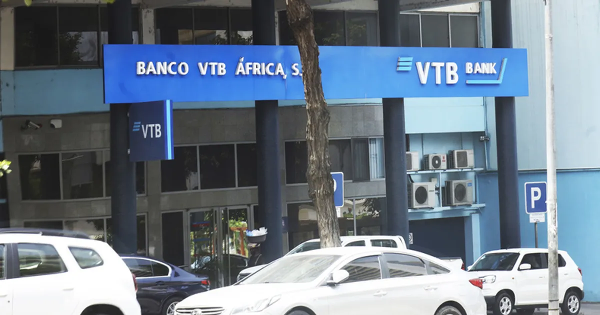 VTB África fecha as portas em Angola e Banco Económico ainda sem solução