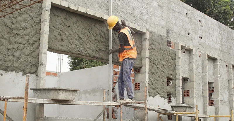 Preços dos materiais de construção subiram em média 12% em 2025