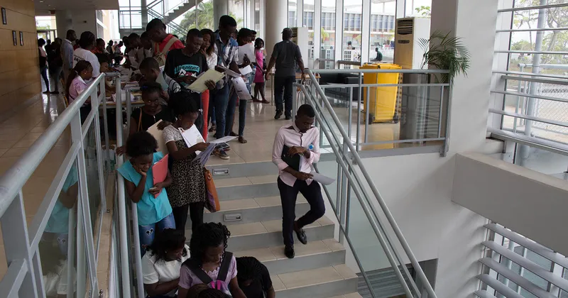 Vagas no ensino superior confirmam tendência de queda