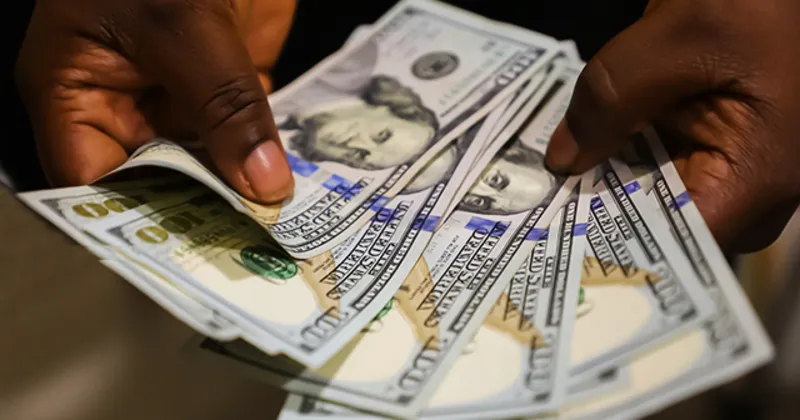 Reservas Internacionais encolhem 822 milhões USD