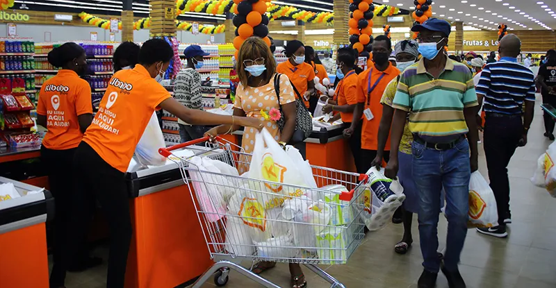 Famílias angolanas fecham 2025 mais  pessimistas face à evolução da economia