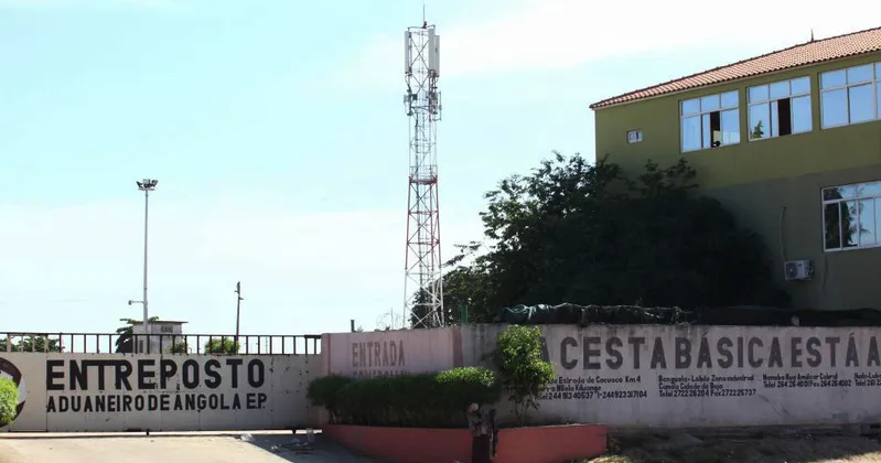 Entreposto Aduaneiro passa a sociedade anónima com capital de 57 mil milhões Kz