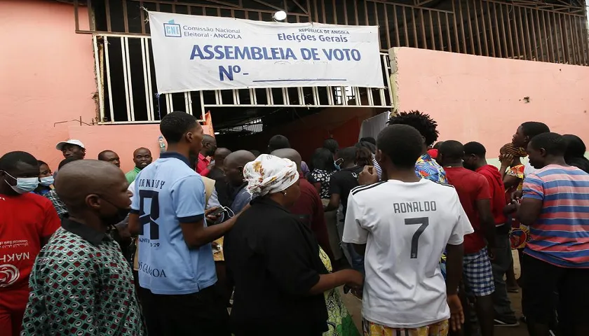 “angolanas E Angolanos -todos Ao Voto”