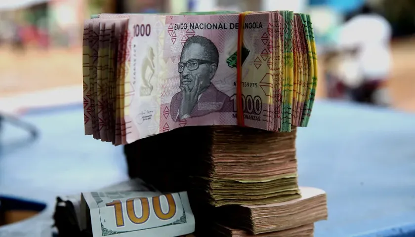Banca Em Alta, Economia A Oscilar E Cidadãos Em Sofrimento