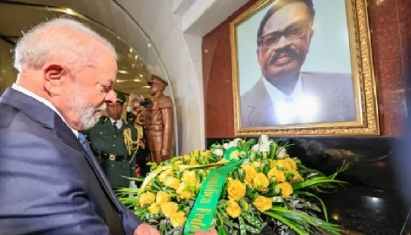 PRESIDENTE NÃO ELEITO DE ANGOLA FELICITA ELEIÇÃO DE LULA