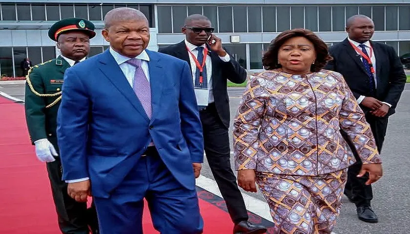 PRESIDENTE (NÃO ELEITO) DE ANGOLA DISCURSA NA ONU