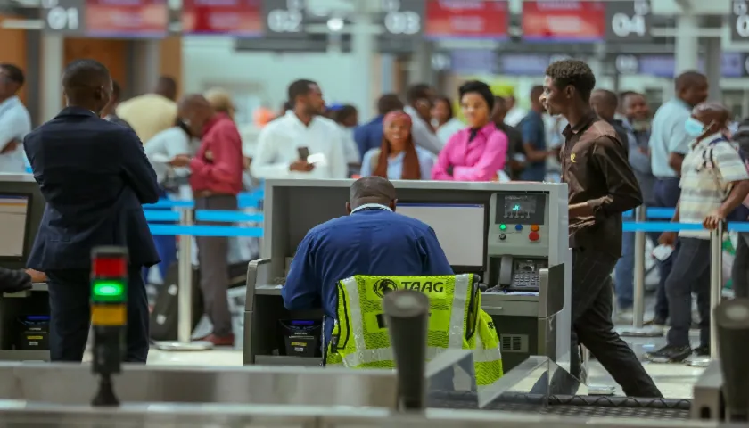 Colonização Económica Prospera Com O Aumento Da População Imigrante