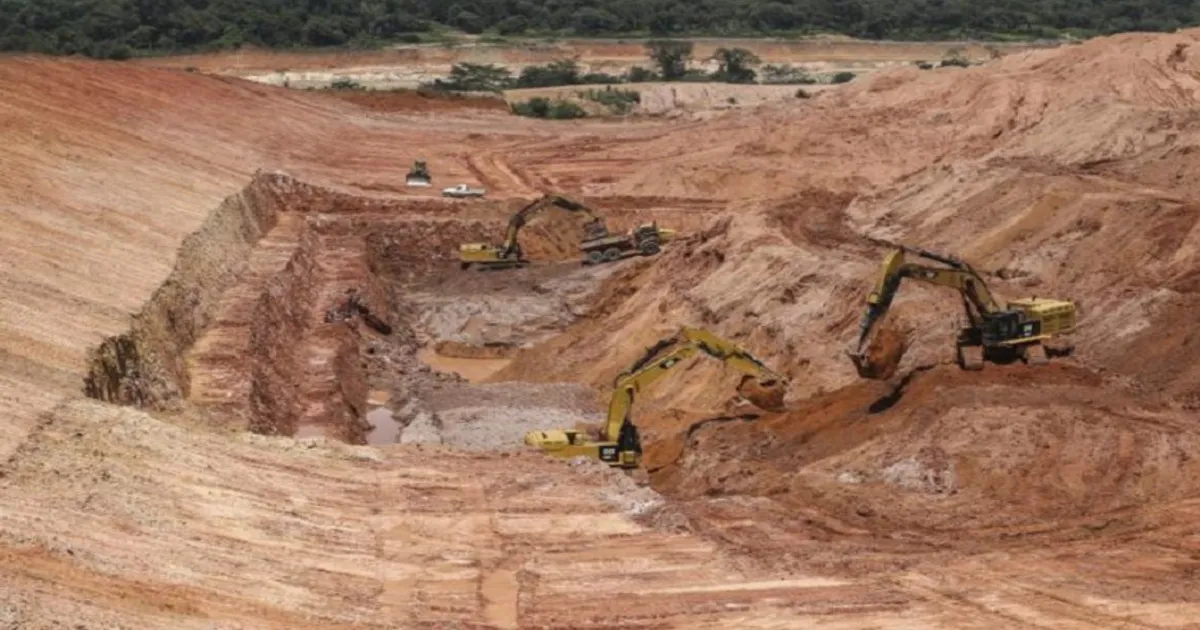 Muitos Recursos Minerais Em Ponto Morto