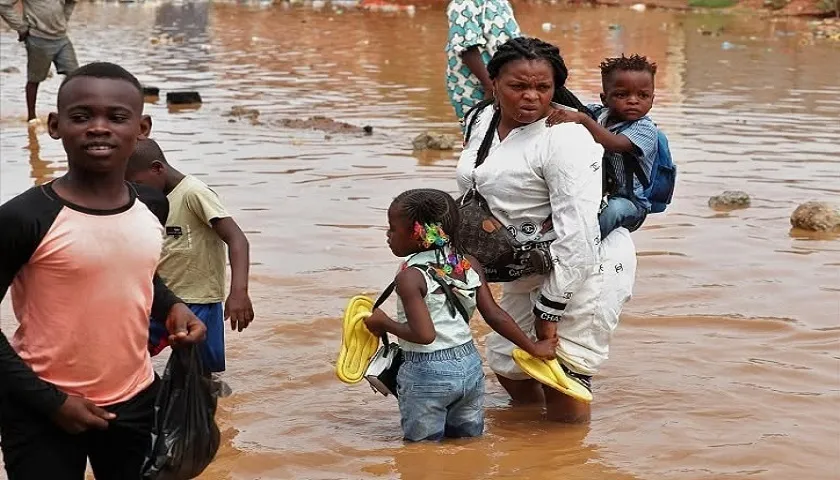 MPLA VAI METER ÁGUA NA 4ª BIENAL DE LUANDA